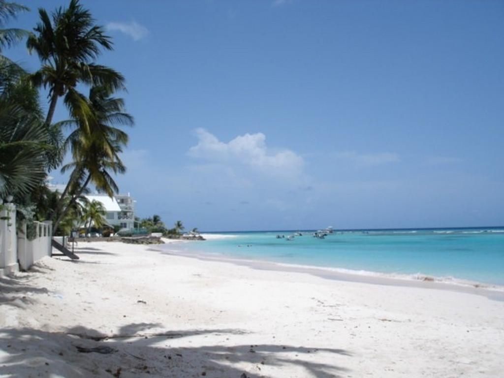 Beach Guest House Cleverdale Bridgetown Eksteriør billede